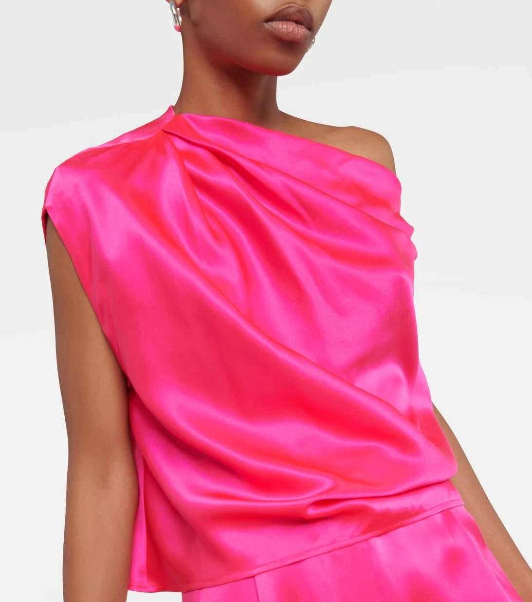 One-Shoulder-Top Aus Seide 6 One-Shoulder-Top Aus Seide – Bild 4